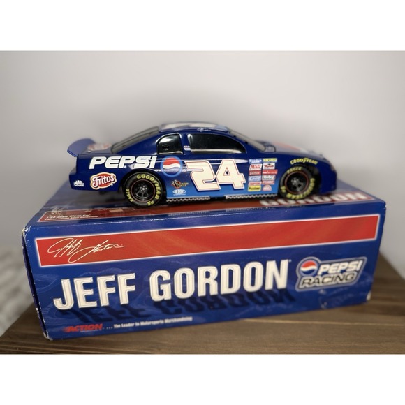 1999 Jeff Gordon #24 Pepsi Monte Carlo 1:24 Action Racing Limited Edition - Picture 2 of 13